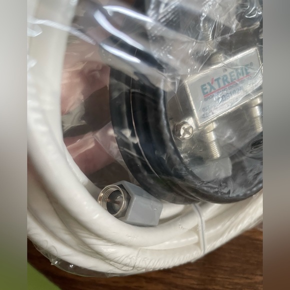 Extreme Broadband Engineering Install Kit- Coaxial Cable - Picture 4 of 7